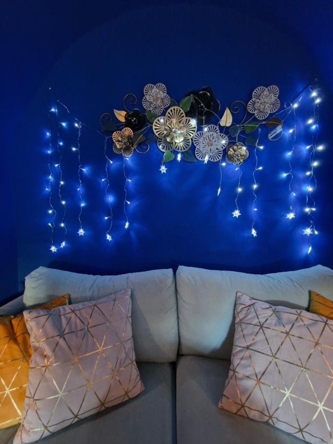 Quirky Vaulted Flat With Terrace Apartment Бат Екстериор снимка